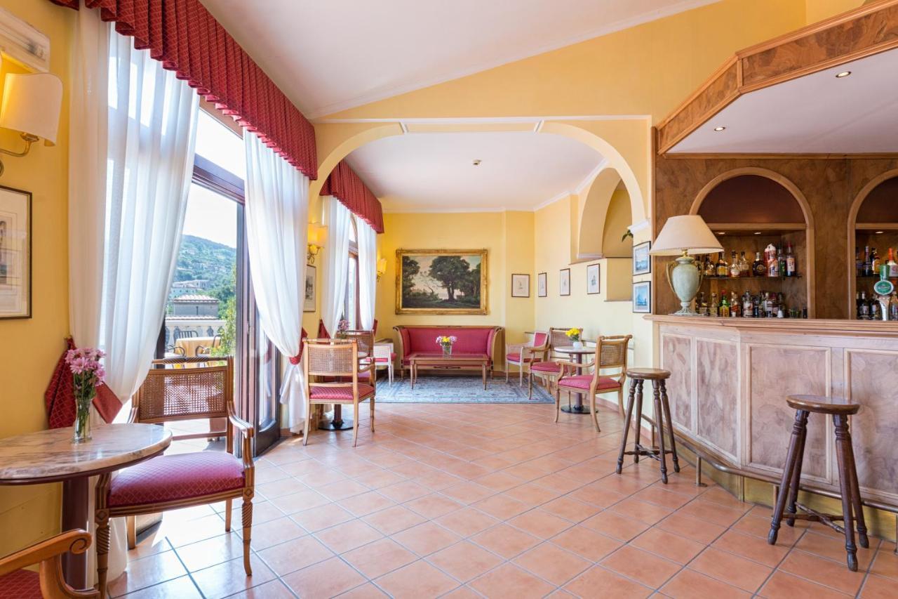 Hotel Jaccarino SantʼAgata sui Due Golfi Esterno foto