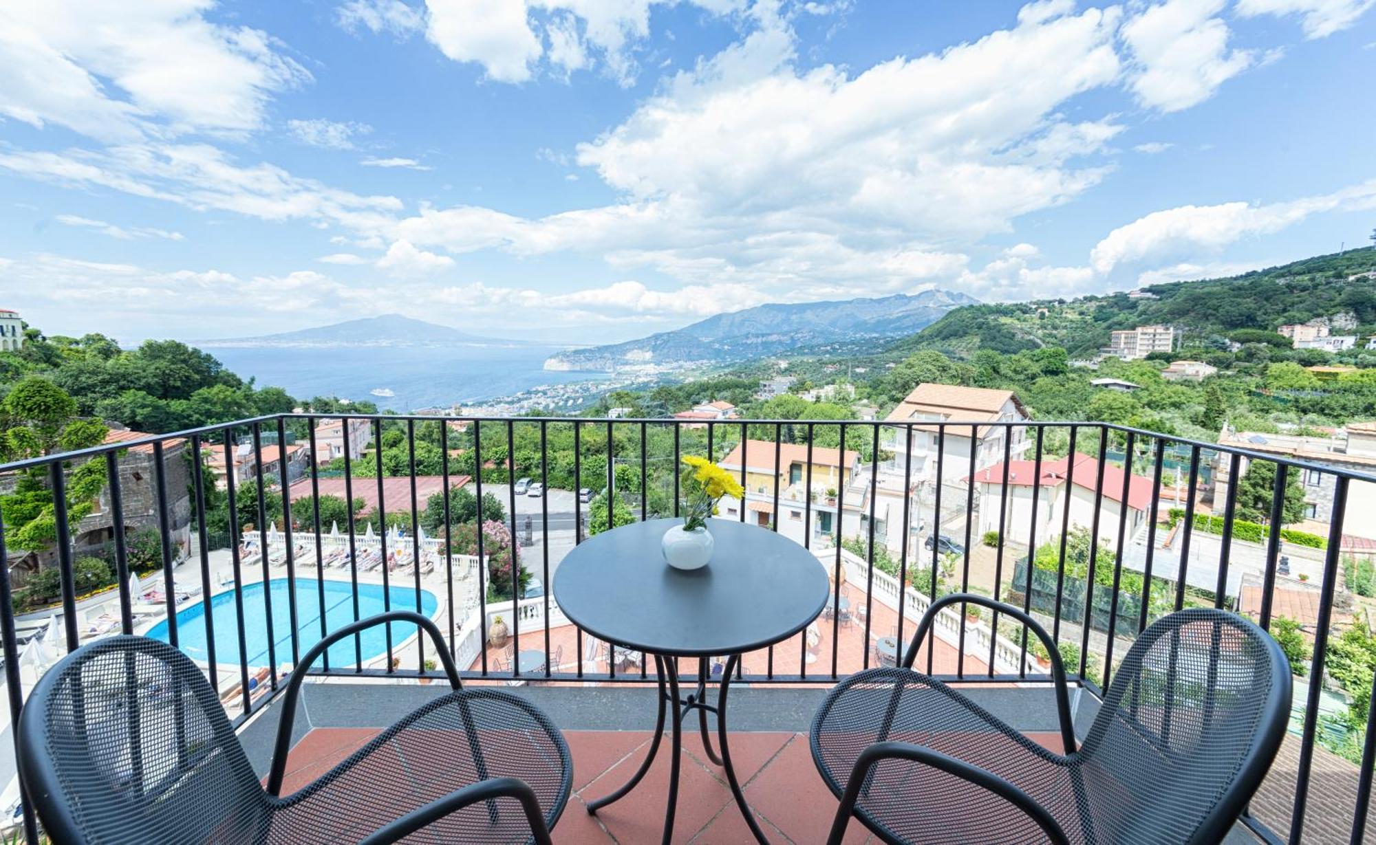 Hotel Jaccarino SantʼAgata sui Due Golfi Esterno foto