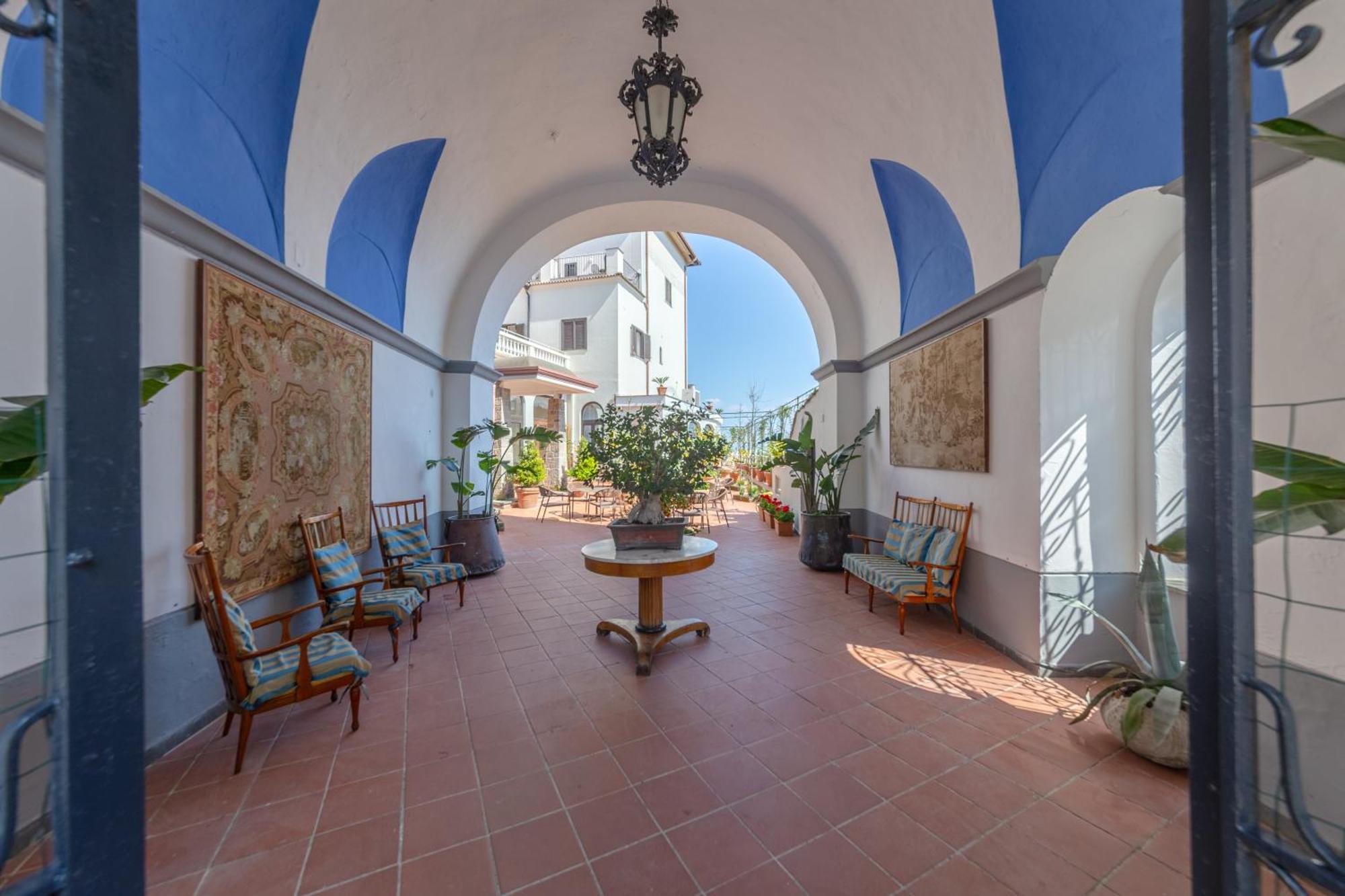 Hotel Jaccarino SantʼAgata sui Due Golfi Esterno foto
