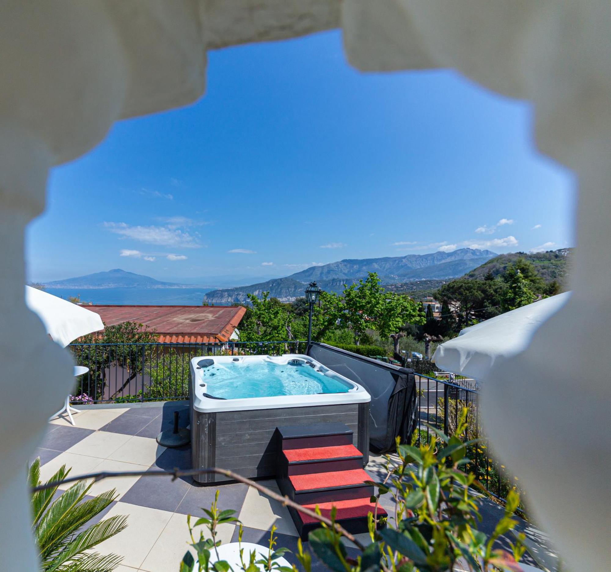 Hotel Jaccarino SantʼAgata sui Due Golfi Esterno foto