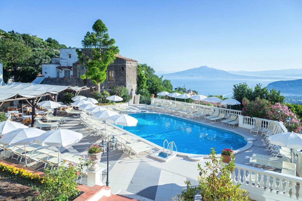 Hotel Jaccarino SantʼAgata sui Due Golfi Esterno foto