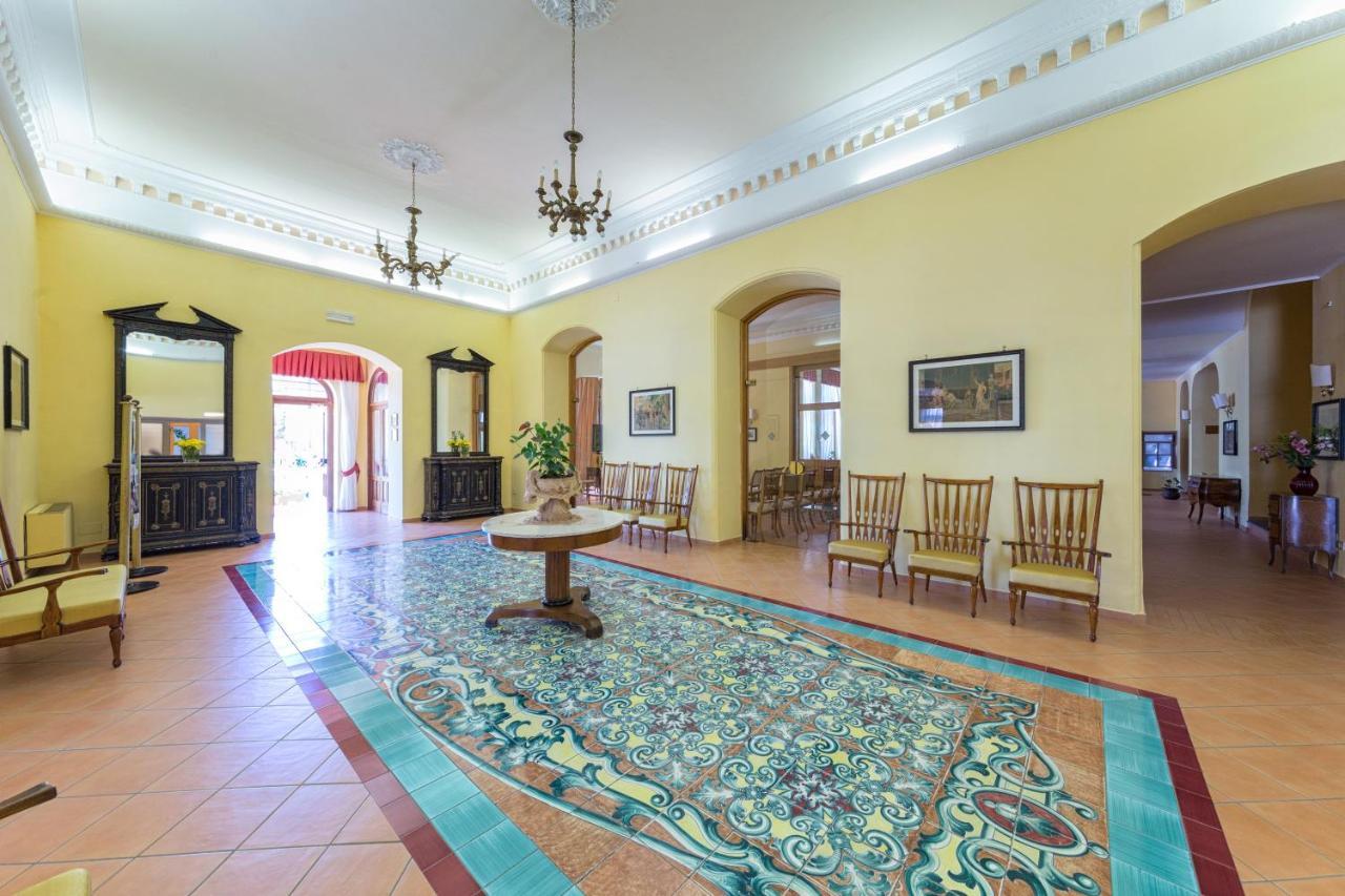 Hotel Jaccarino SantʼAgata sui Due Golfi Esterno foto