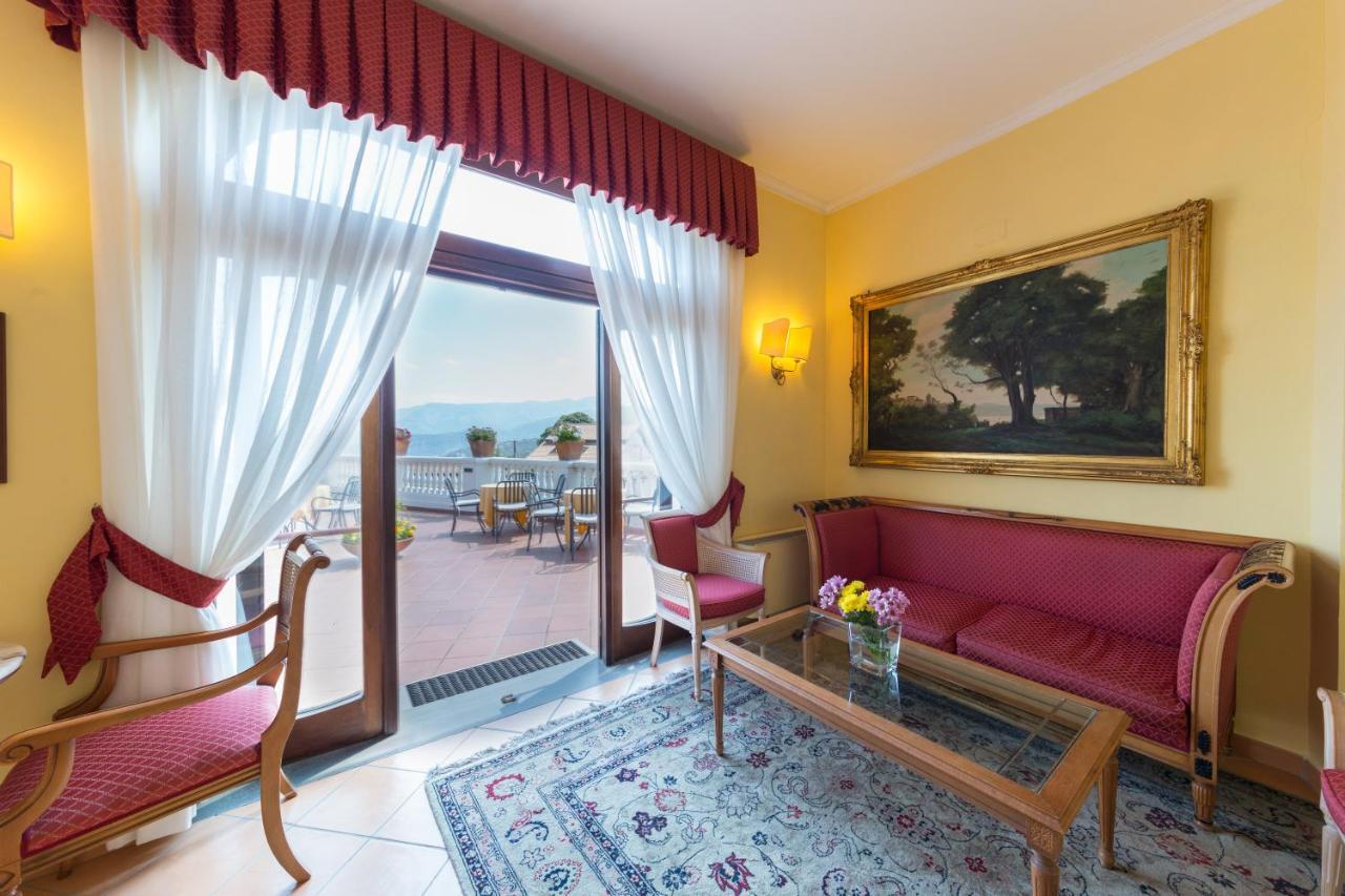 Hotel Jaccarino SantʼAgata sui Due Golfi Esterno foto